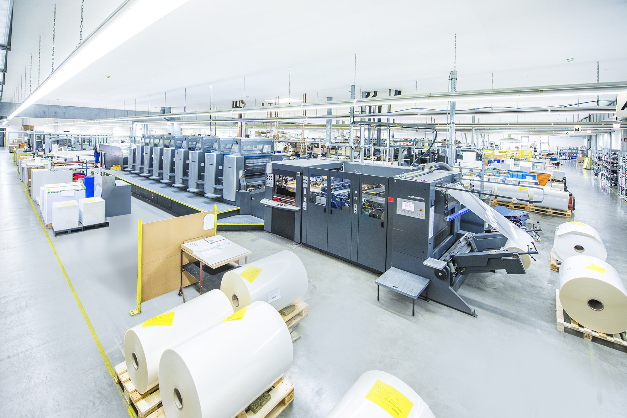 druckerei-produktionshalle-2.jpg