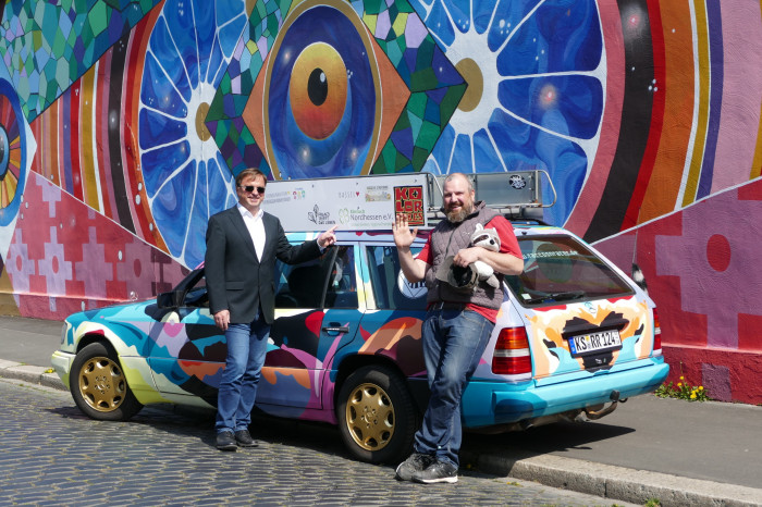 P1220432-scaled.jpg Einfach Nordhessen unterstützt die RaccoonRacer bei ihrer Rallye für den guten Zweck